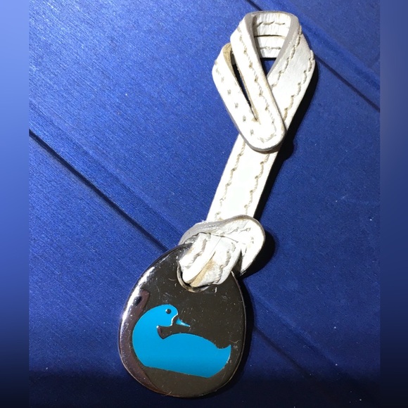 DOONEY & BOURKE SILVER BLUE DUCK WHITE LEATHER KEY FOB BAG CHARM KEYCHAIN - Picture 2 of 6